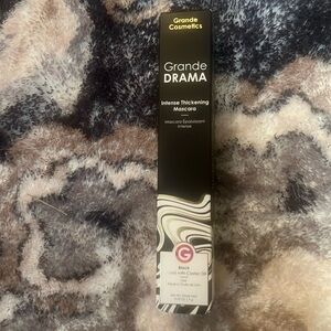 Grande Drama Intense Thickening Mascara Black Full Size New in Box